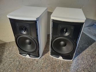Boston CR6 bookshelf speakers. USA