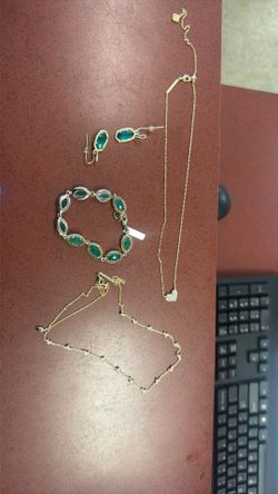 Kendra scott