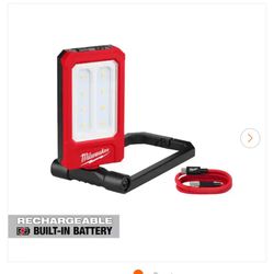 Milwaukee Low Profile Task Light