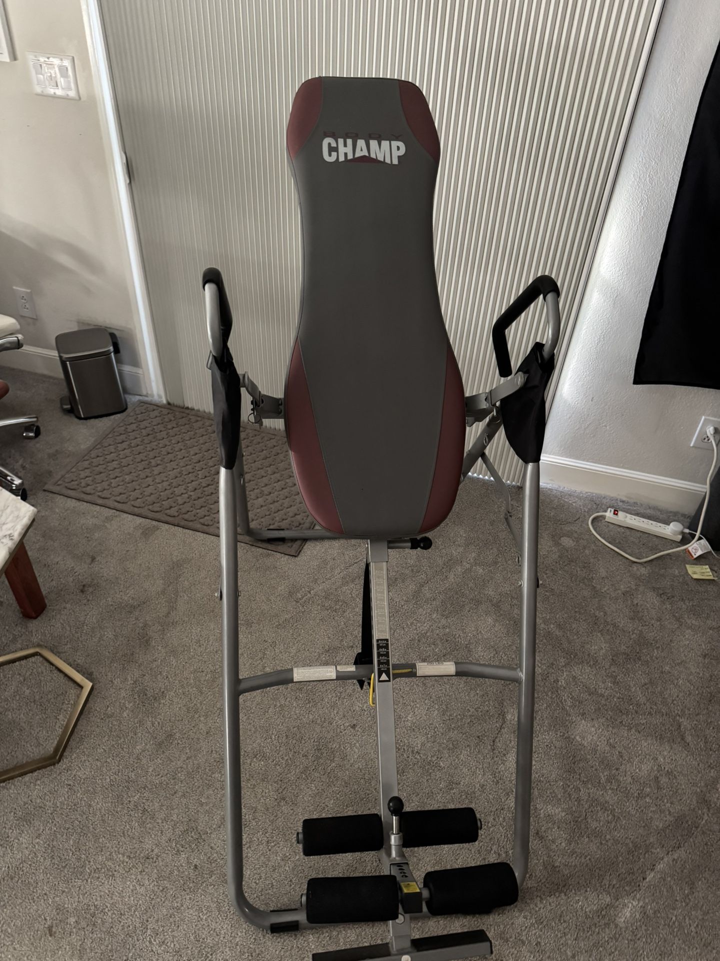 Champ Inversion Table