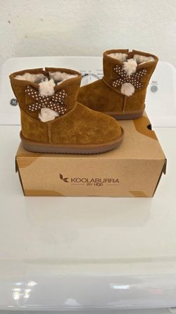 *WORN ONCE* Koolaburra Ugg Girls Size 10