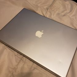 MacBook Pro For Parts Or Repair