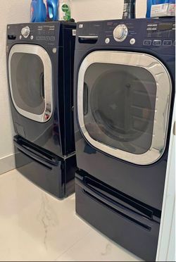 LG True Steam Washer & Dryer