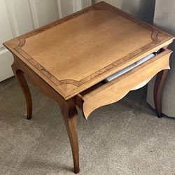 Beacon Hill End Table With Drawer