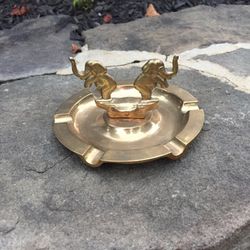Vintage brass elephant ash tray