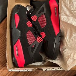 Jordan 4s 