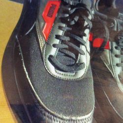 FUTURE RIDER SPRINT. " BLACK HIGH RISK". RED. PUMA SNEAKERS SIZE 9