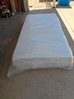 COLCHON INDIVIDUAL NUEVO EN SU PLASTICO 10 PULGADAS DE GRUESO 80 DLLS