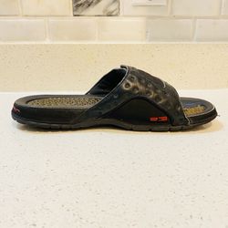 Nike Air Jordan Hydro 13 Retro Men s Size 10 Black Slides 684915 010 for Sale in Houston TX OfferUp