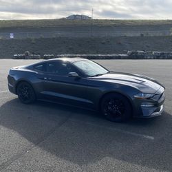 2020 Ford Mustang