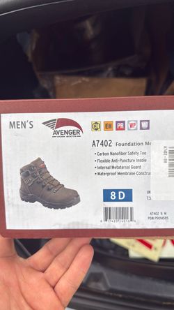 Avenger Work Boots- NEW