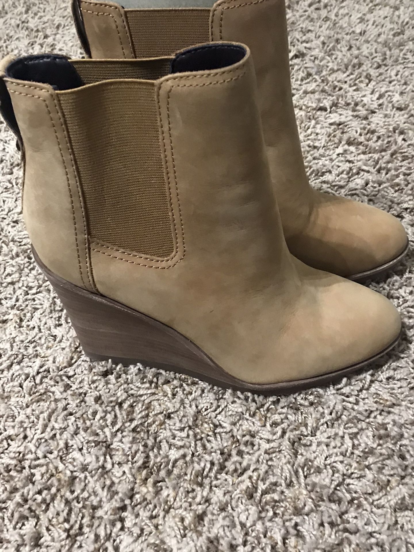 Aldo Boots Size 6