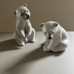 Lladro Set of two Polar Bears Excellent Condition 