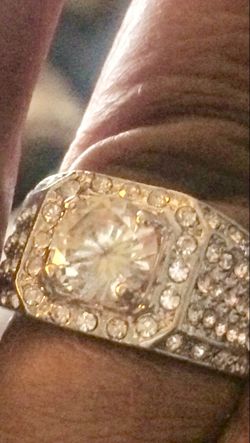 GREAT MENS STERLING SILVER RING STAMPED 925 IN SIZES 10,9