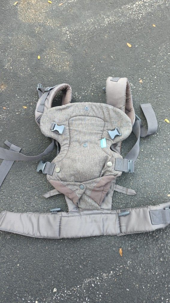 Infantino Baby Carrier