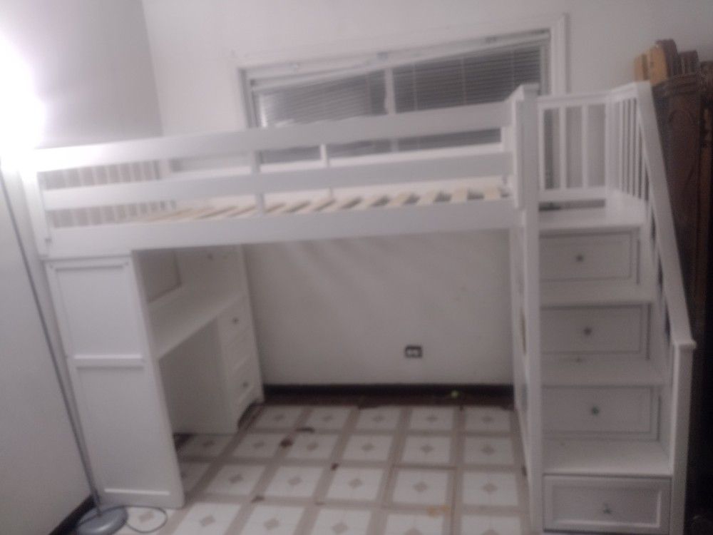 White Toddler Bed With Desk