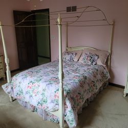 Girl's Bedroom Set 