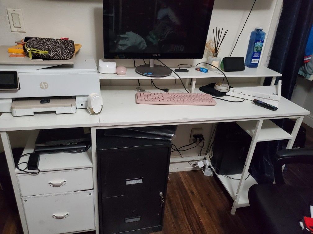 Computer Desk
