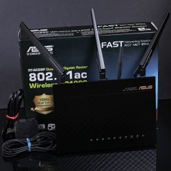 Gently Used Asus AC1900 Wifi Router