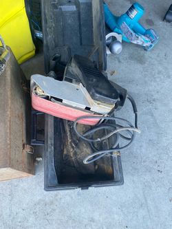 Belt sander by craftsman in hard carry case