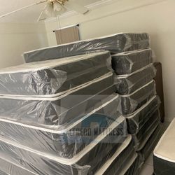 Twin mattress and box spring set (2pc - new) 