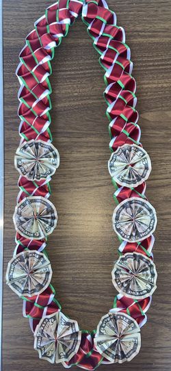 Graduation Leis 👩🎓👨🎓🧑🎓