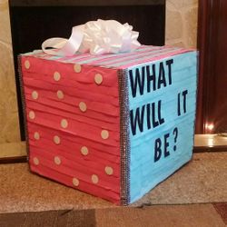 Gender reveal boxes