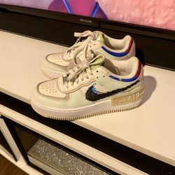 Nike Air Force 1 Shadow SE Pixel Swoosh Barely Green White Womens Shoes Size 