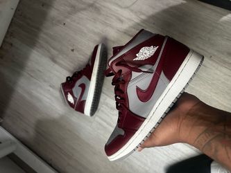 jordan 1 USED 8.5