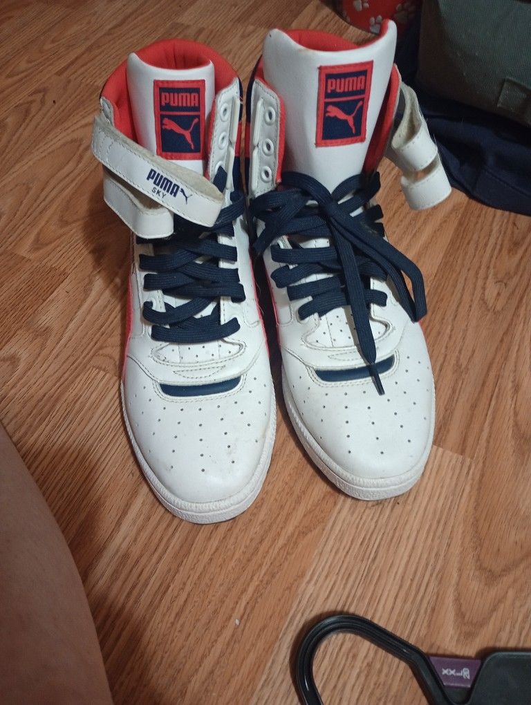 Red, White And Blue Men's High Top Pumas Size 9 1/2