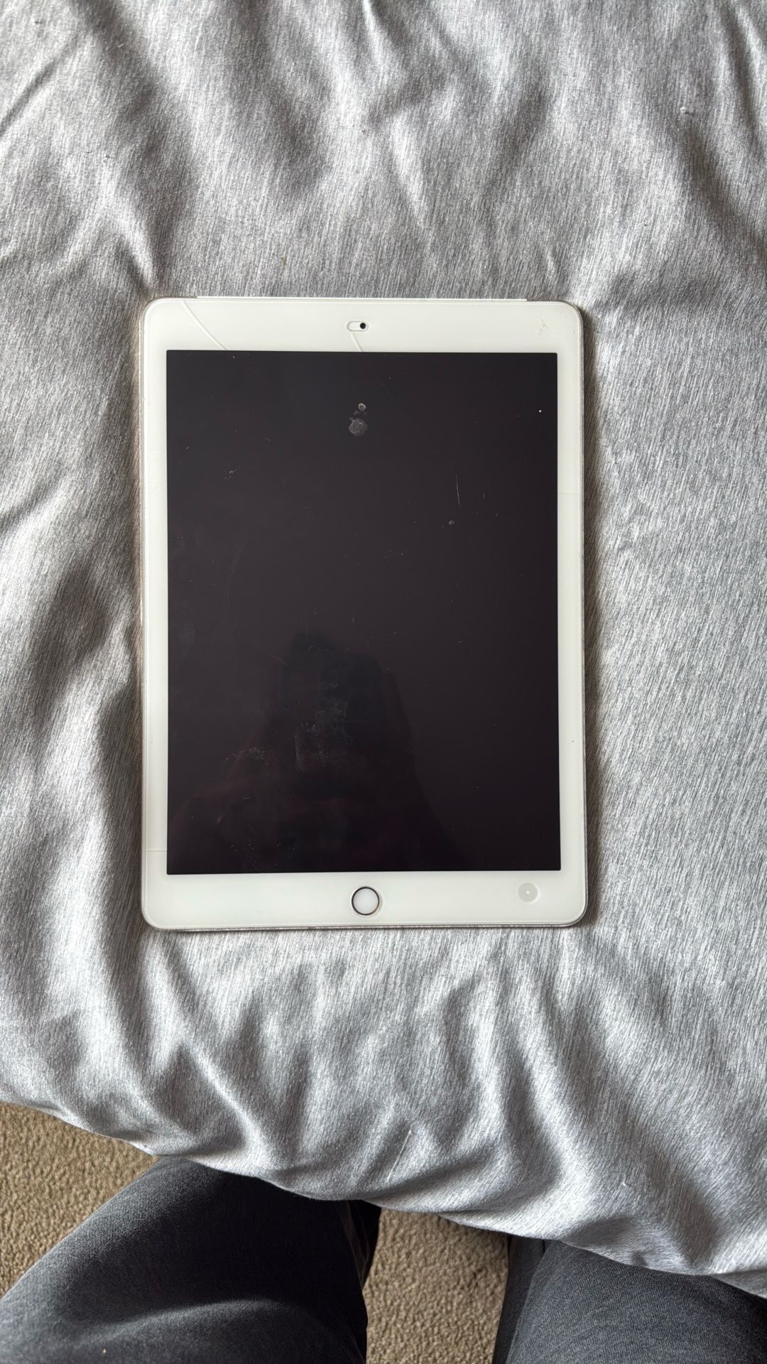 iPad Air 2 WiFi + Cellular