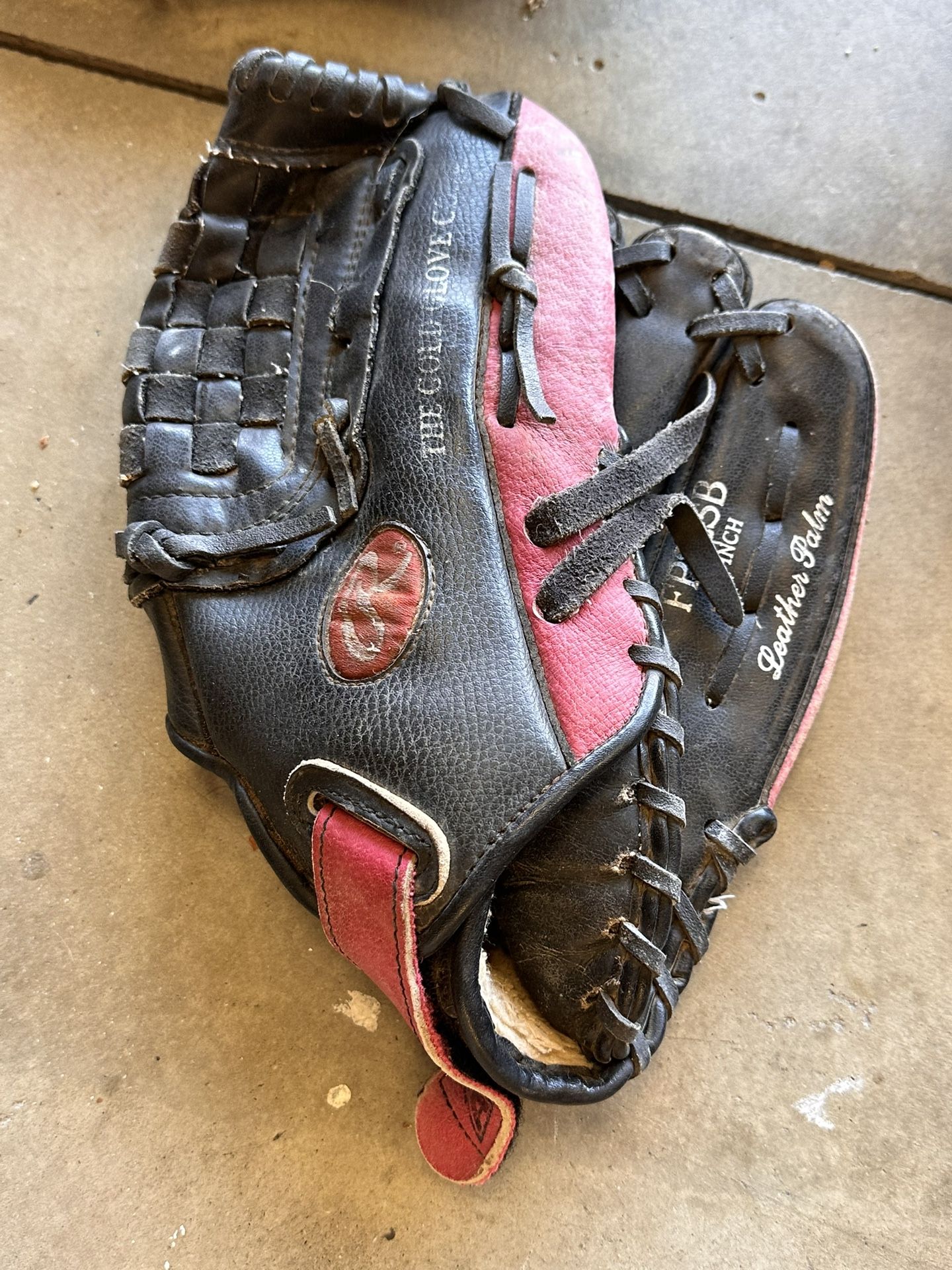 Baseball/Softball Gloves