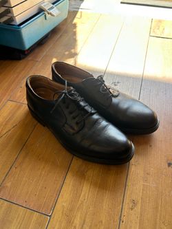 Bostonian "Strada" black leather oxfords in a men's size 12