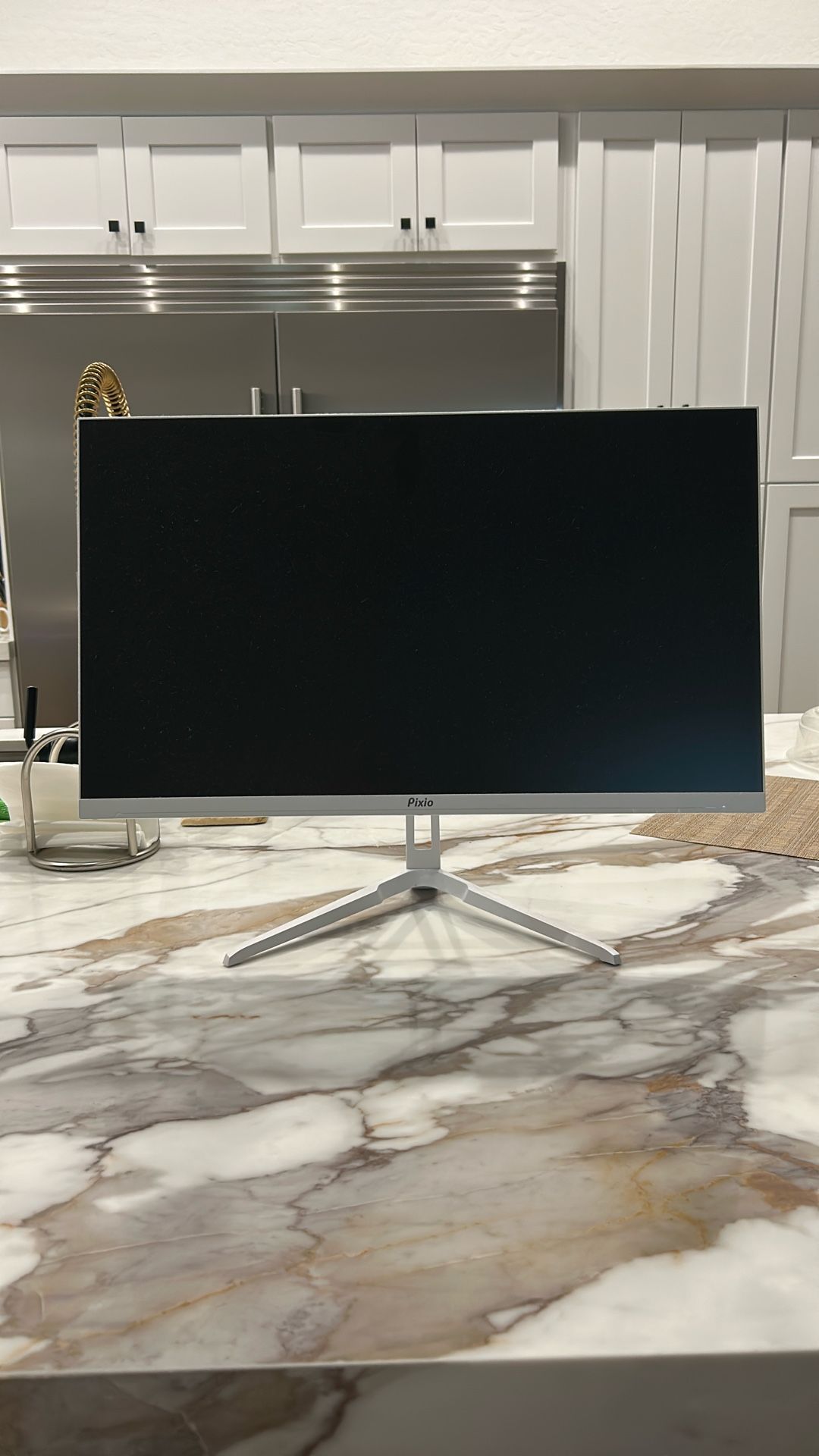 Pixio Gaming Monitor