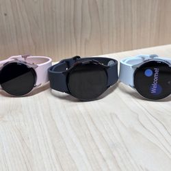 Samsung Watch Series 5. Tenemos 3 Colores Disponibles. El Precio es Por Cada Uno...