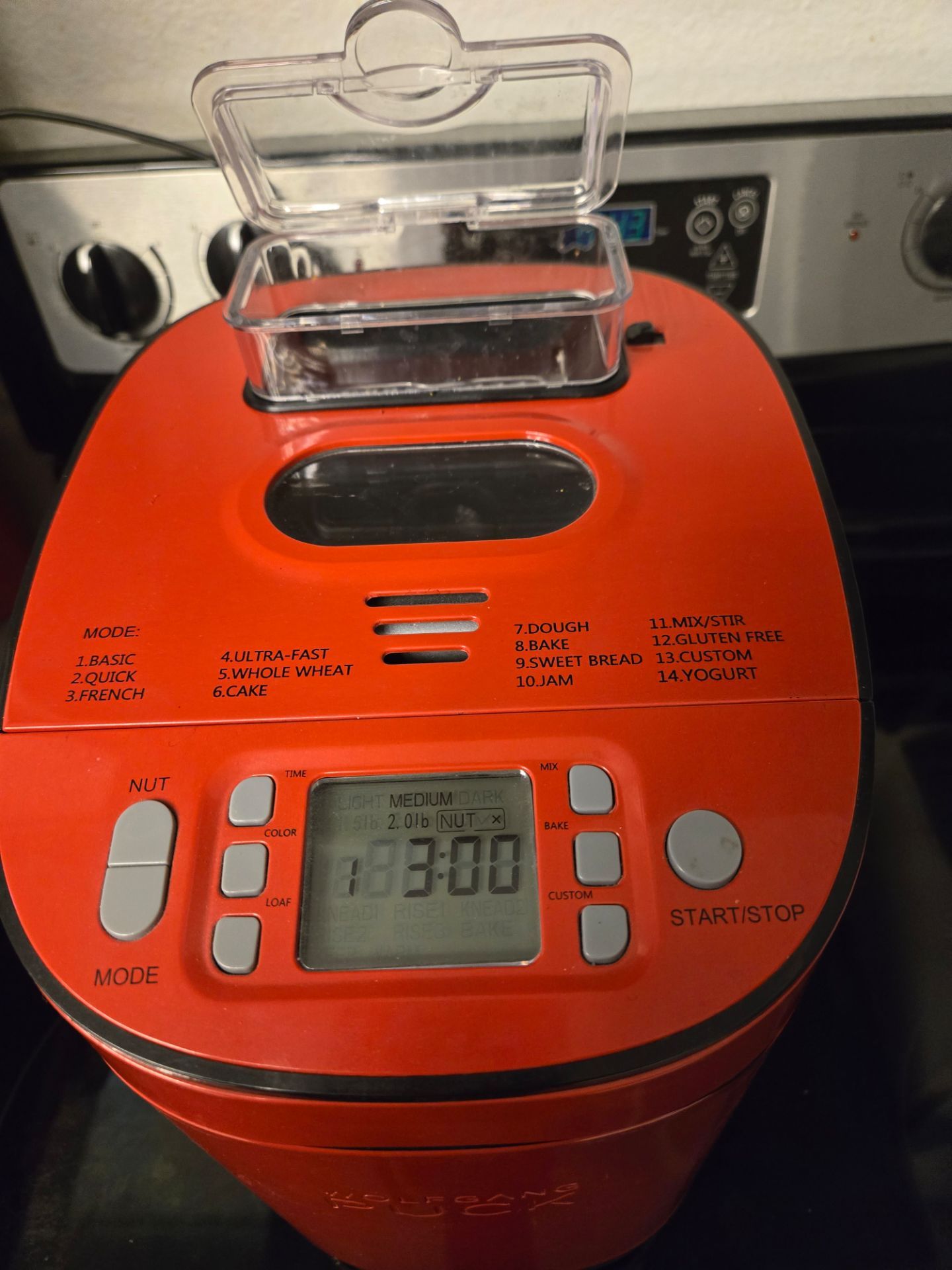 Wolfgang Puck 2 Lb Bread Maker