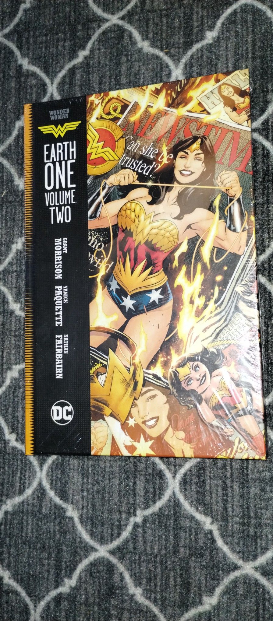WONDER WOMAN: EARTH ONE VOL. 2