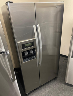 KitchenAid Side‑by‑Side Fridge – Stainless, Ice/Water Dispenser