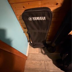 Yamaha CK 61 with case