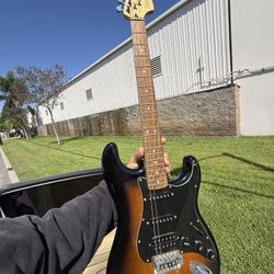 Fender Squier Stratocaster 