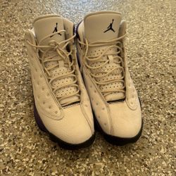 Jordan 13 White/Court purple (AS IS)