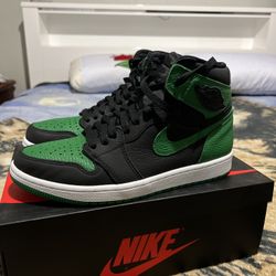 Jordan 1s Pine Green