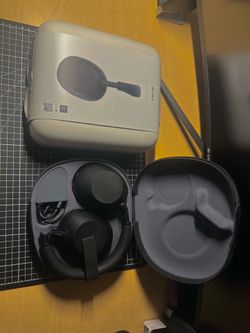 Sonny XM6 headphones