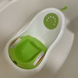 Baby Tub: Newborns-10months