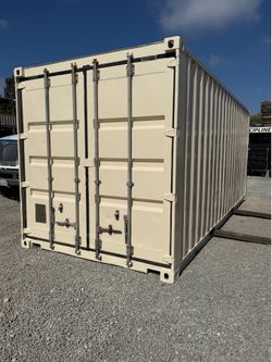 20’ Wind & Water Tight Storage Container
