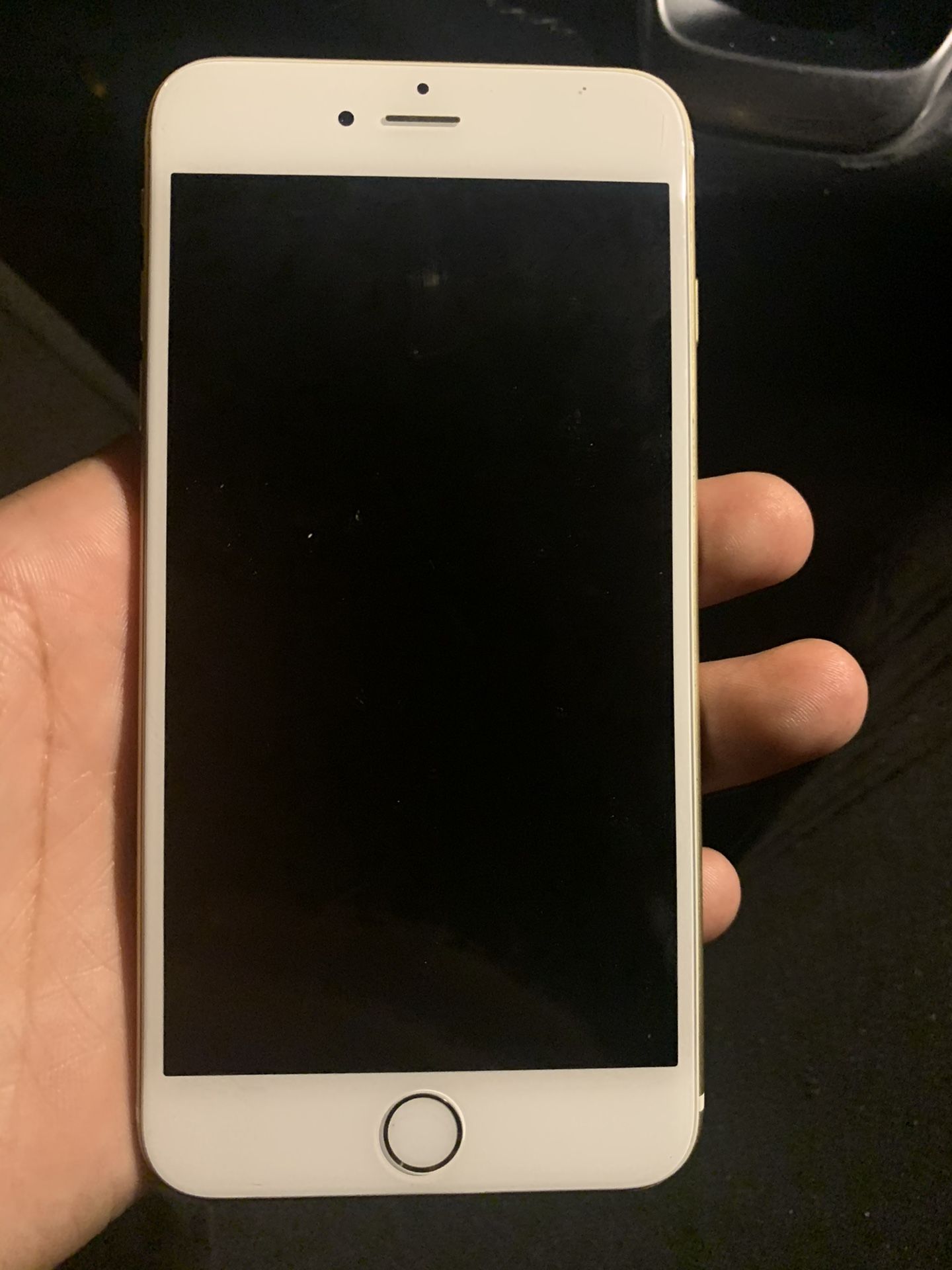 iPhone 6 ‘DOES NOT TURN ON