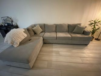 Living spaces couch