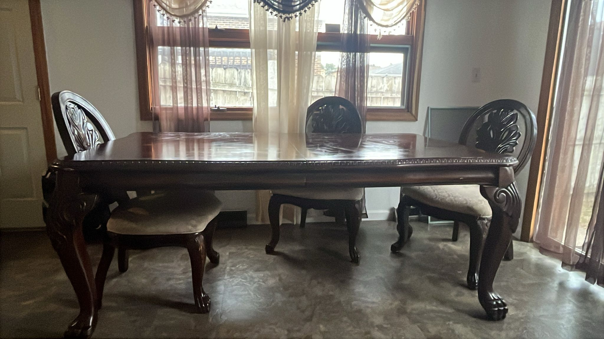 Brown Wooden Table With Chairs For Sale!
