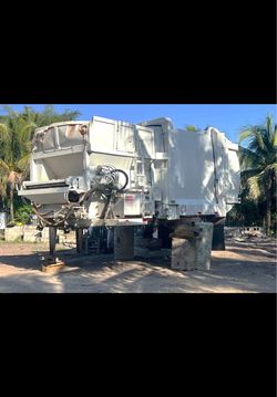 51200A9 GARBAGE SIDE LOAD BODY 20 YARDS GS PRODUCTS CLE8120X BODY ONLY.