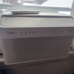 Super Frosty Smart Air Conditioner w/ Bluetooth & remote 1000 BTUs